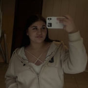 Алина Кузнецова